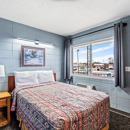 Broadway Inn Council Bluffs Dış mekan fotoğraf