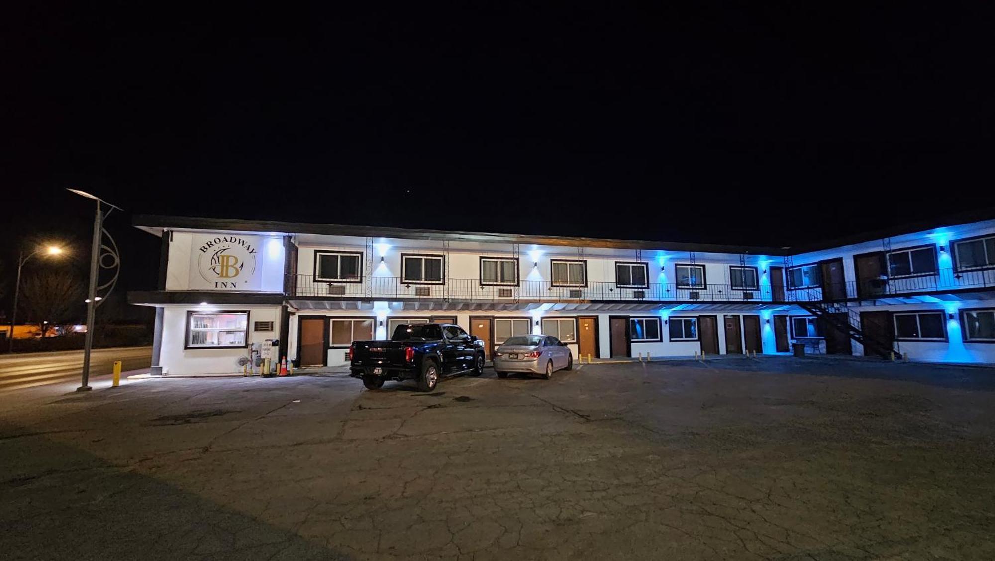 Broadway Inn Council Bluffs Dış mekan fotoğraf